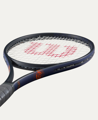 Raquette de squash ancienne - Sport & Plein air Raquette de squash ancienne - Sport & Plein air