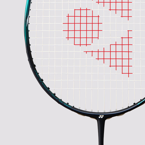 YONEX NANOFLARE 700 BADMINTON RACKET